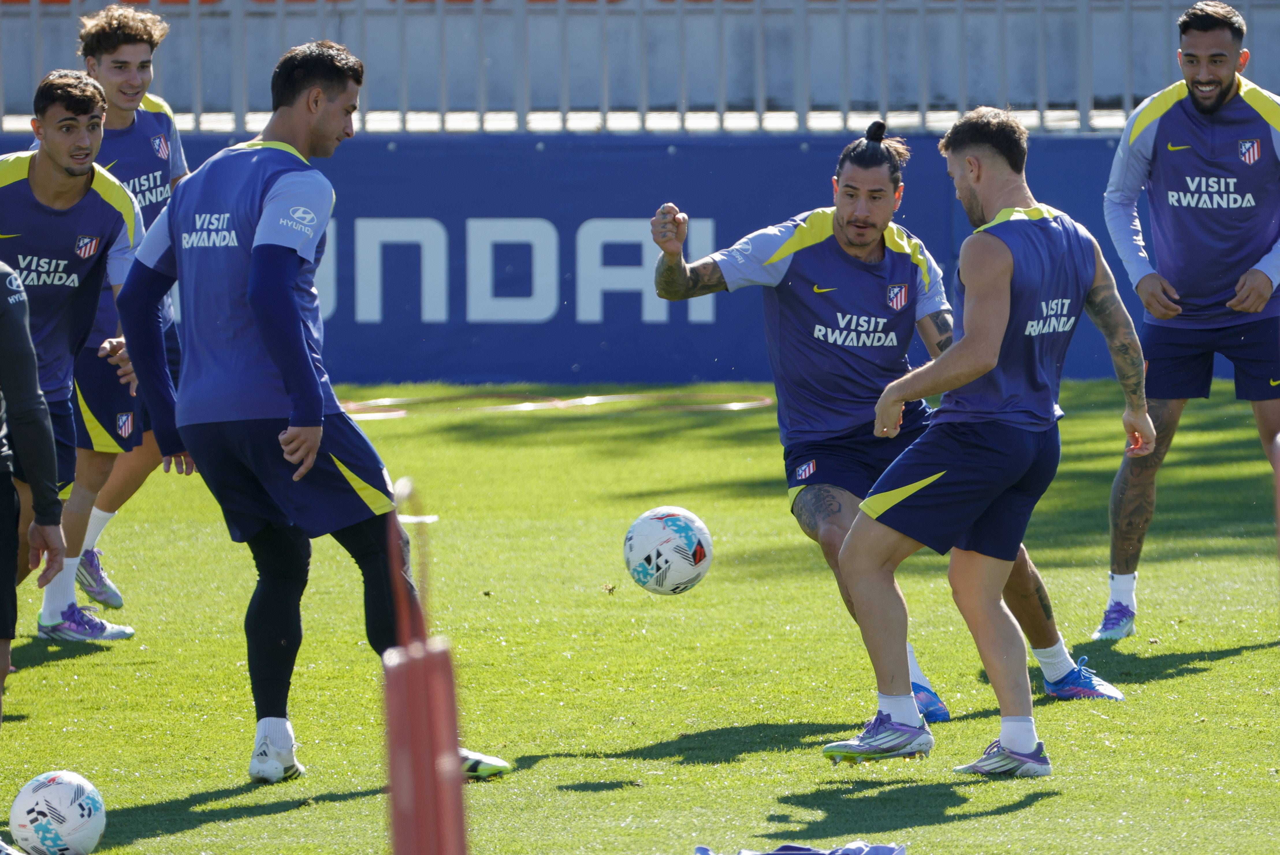 九游会关键时刻圣安东尼奥马刺备战西甲；刷新队史纪录细节曝光；震撼外界；轮换策略成焦点的简单介绍