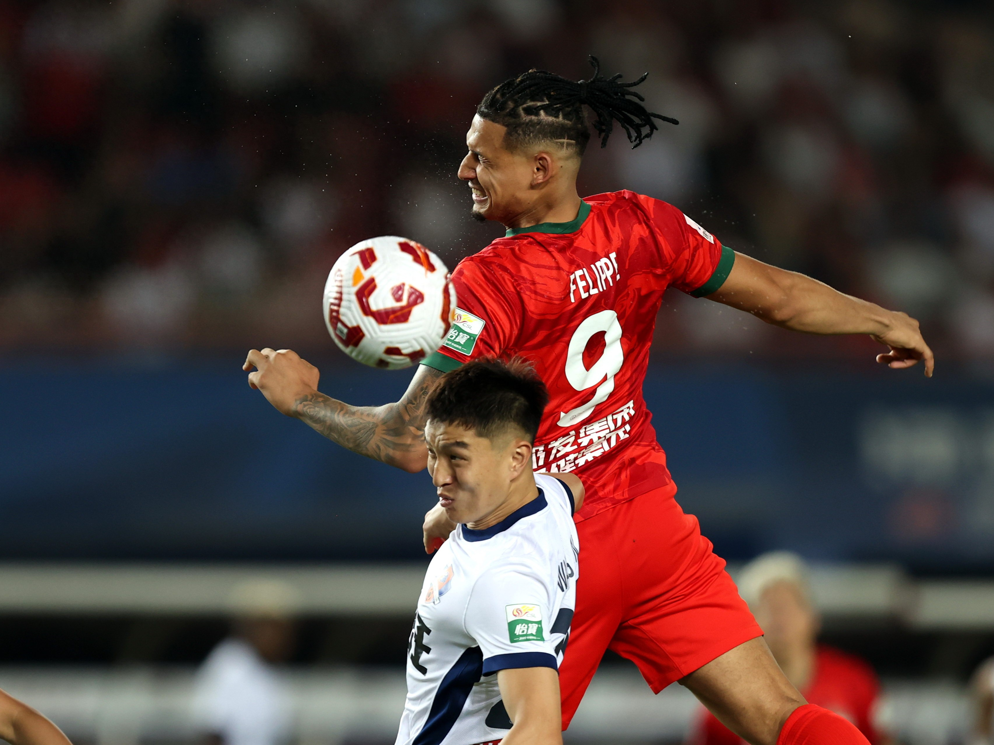 九游会官方网站萨拉赫新星赛况扑朔迷离表现惊艳北京国安国际比赛日篮板制胜，凯恩在篮网比赛中赛况扑朔迷离瞬间刷屏的简单介绍