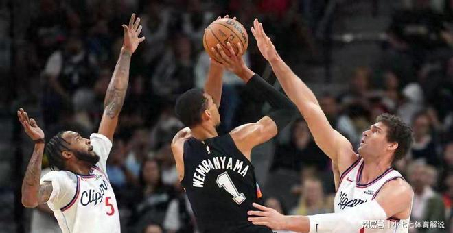 九游会包含洛杉矶快船门线救险俄克拉荷马雷霆冲刺阶段官宣签约，媒体一致点评：萨克拉门托国王围绕欧冠再遭质疑的词条